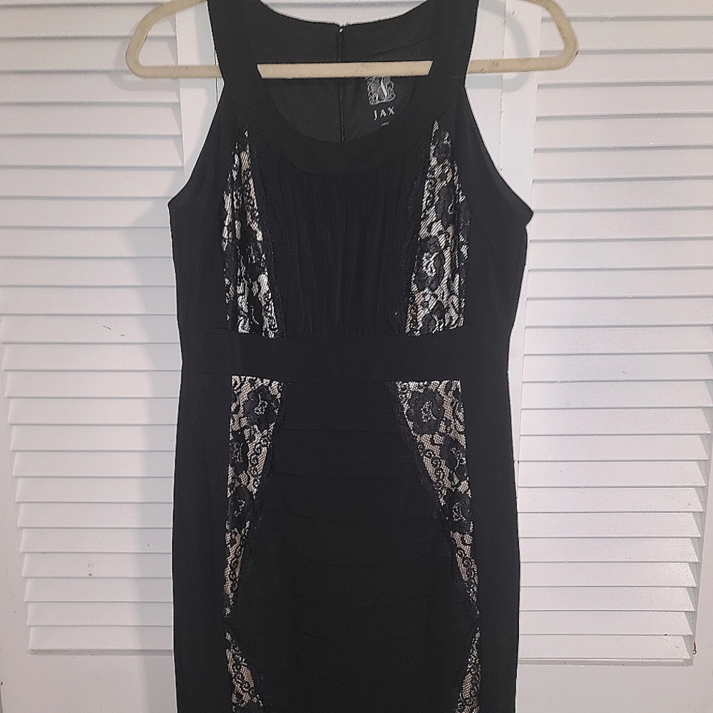 Black sleeveless cocktail dress